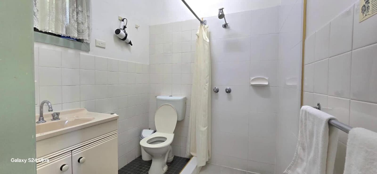 Lake Forbes Motel Bagian luar foto